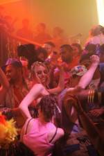 Watch Weekender 123MoviesFree